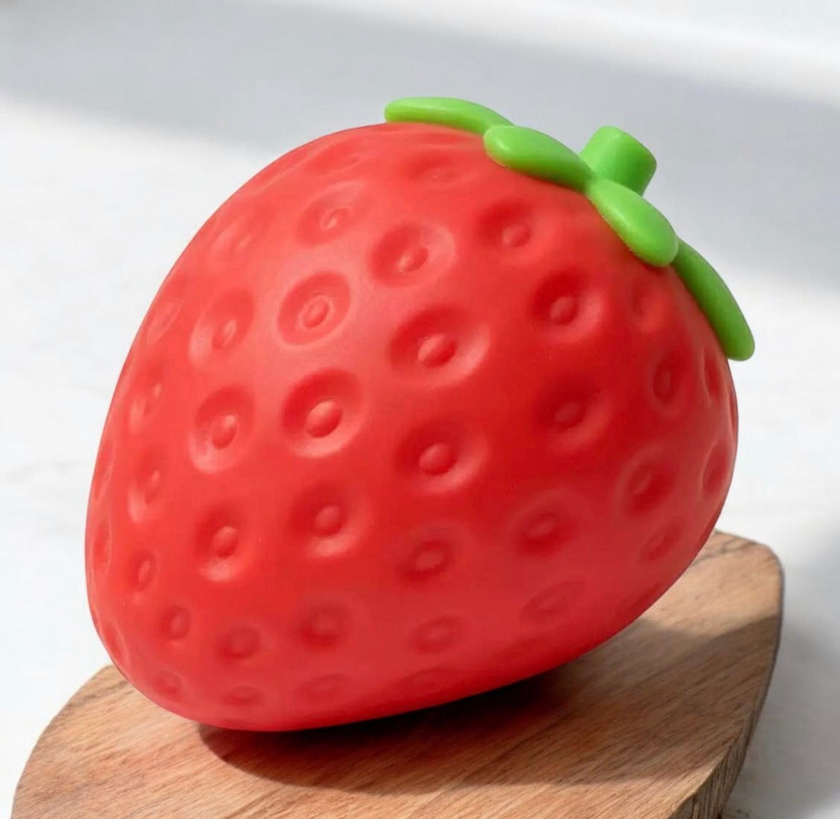 Jumbo Strawberry -shipping estimate 6/15